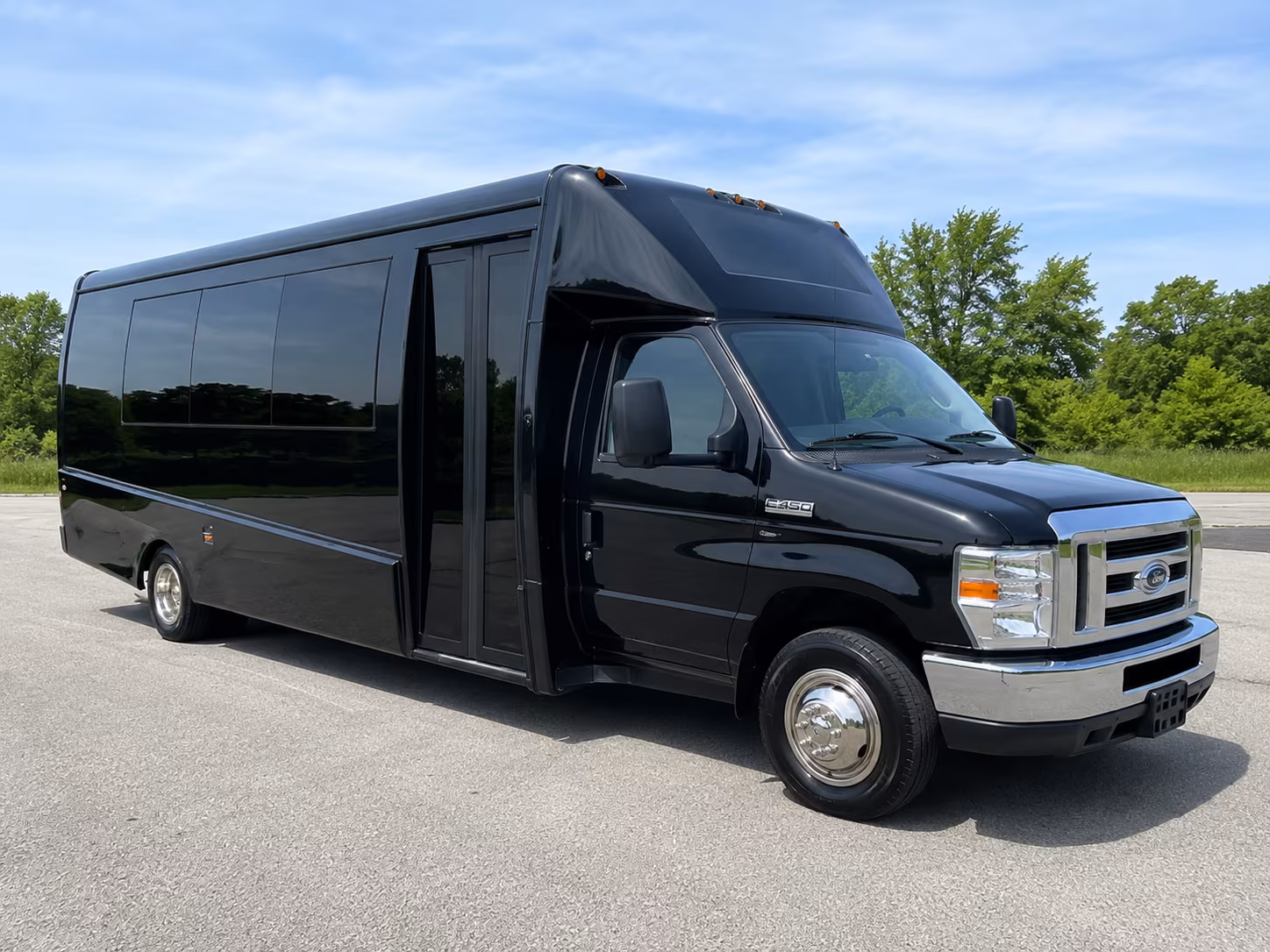 newport beach comfortable shuttles for newport beach employees