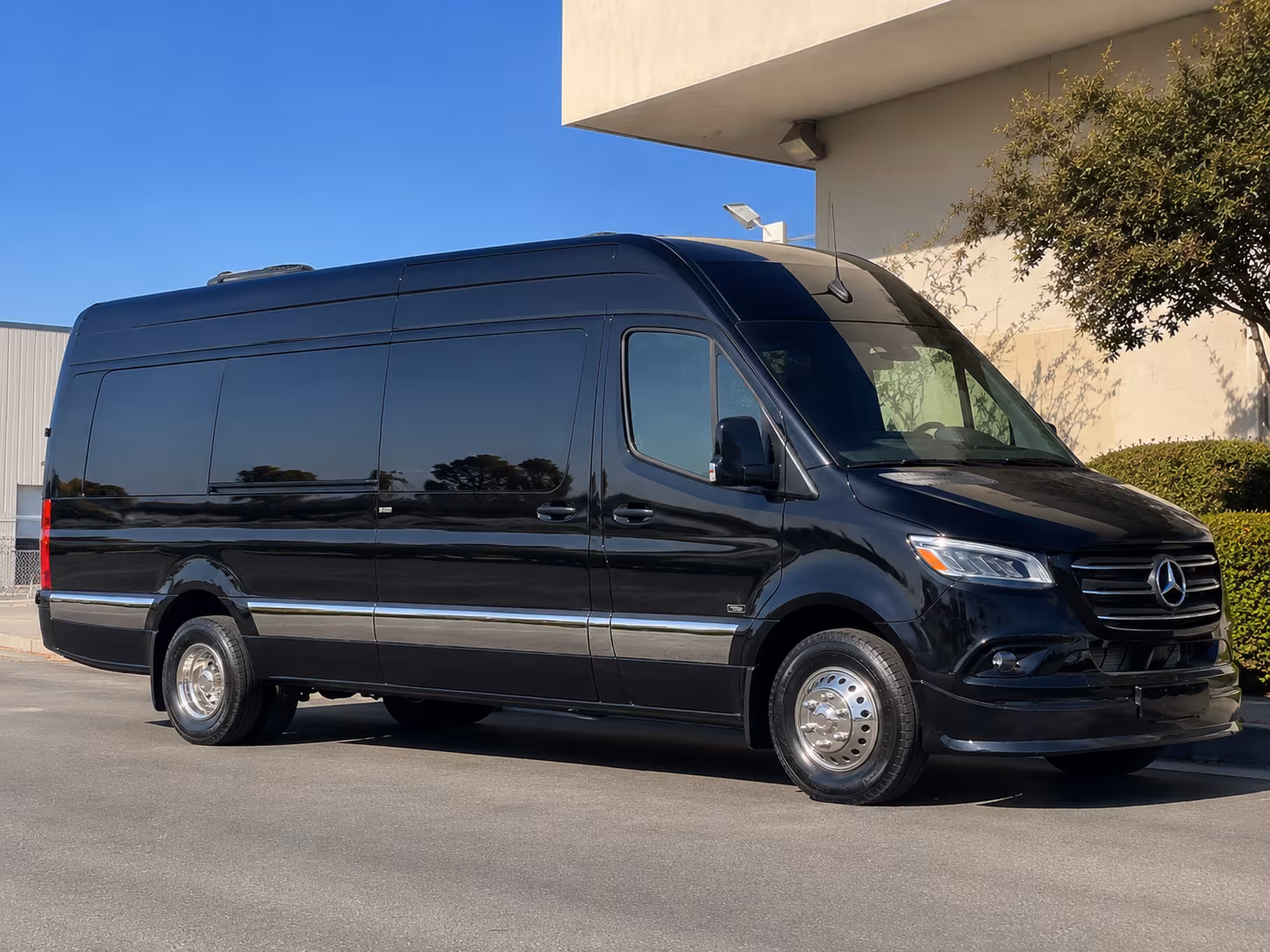 newport beach private event group bus rentals in newport beach