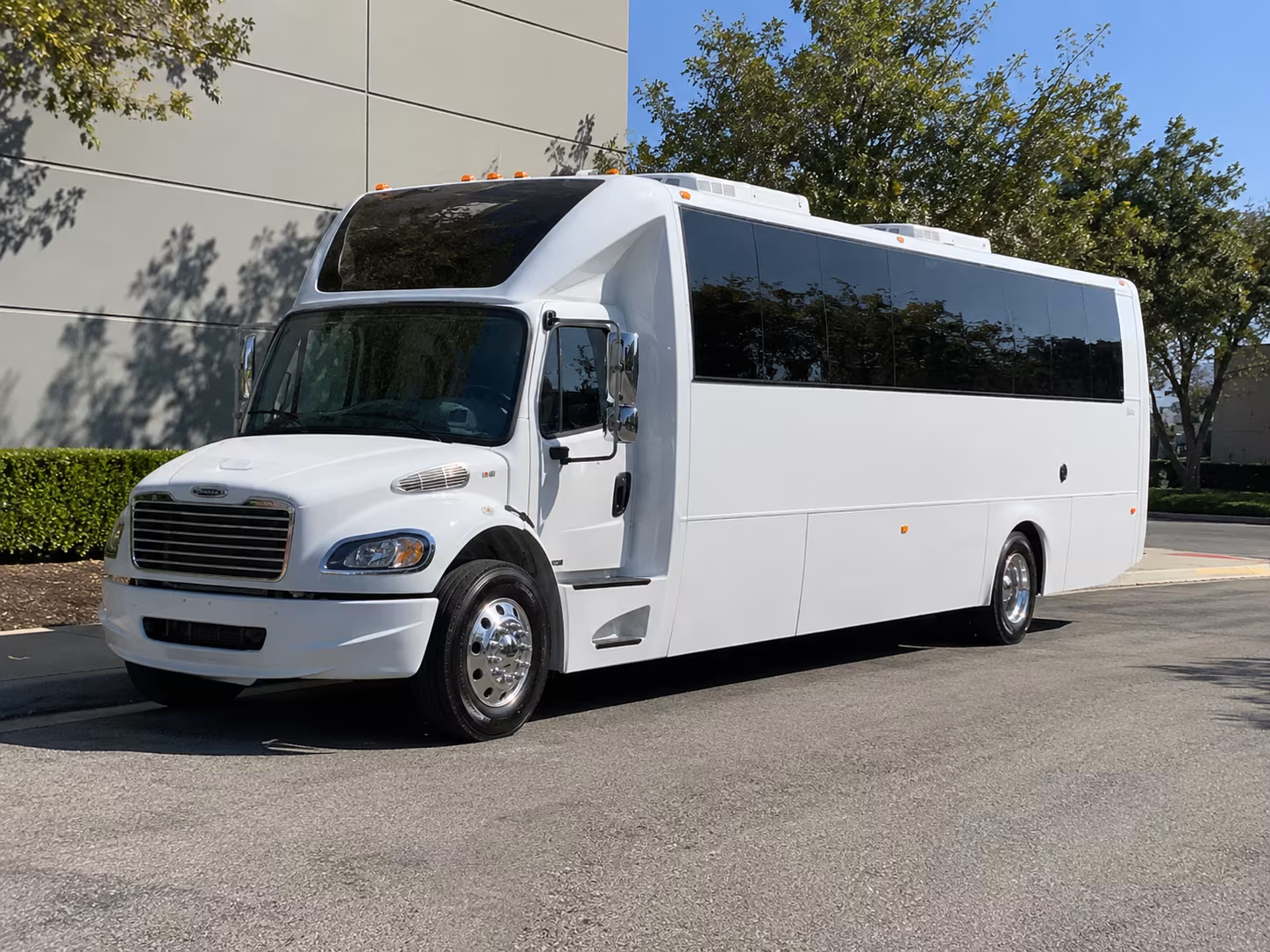 san clemente bus rentals
